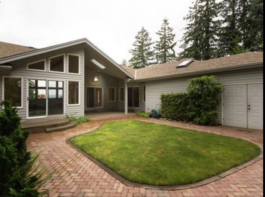 Furnished Finder property 1040549_1 photo 10