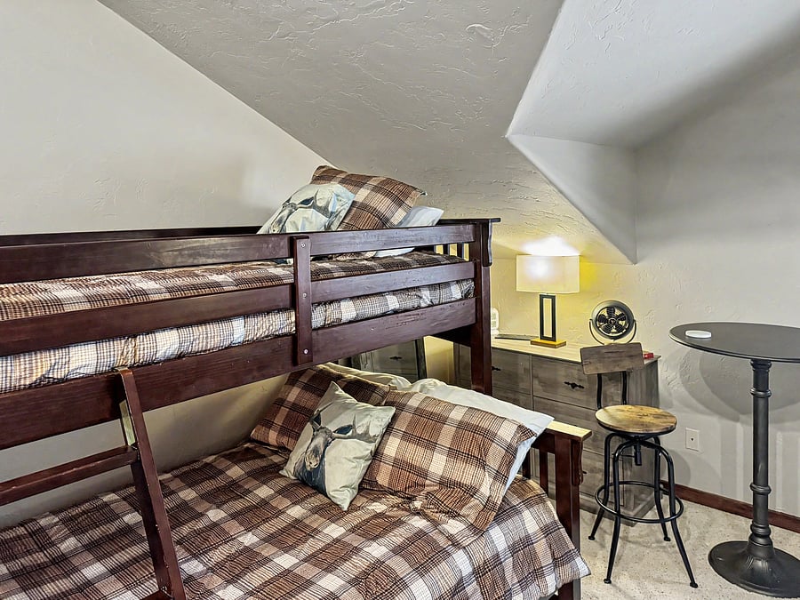 Furnished Finder property 1040558_1 photo 16
