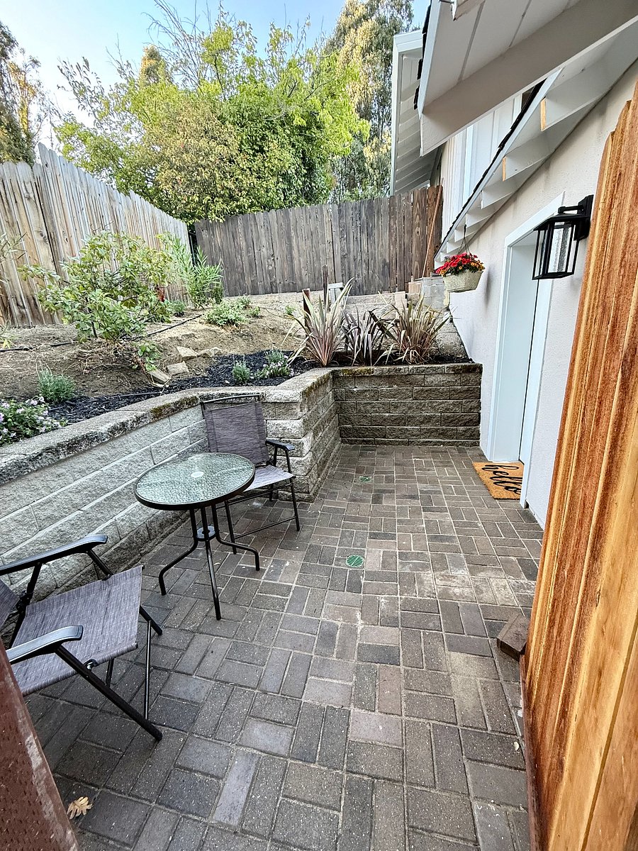 Furnished Finder property 1040575_1 photo 3