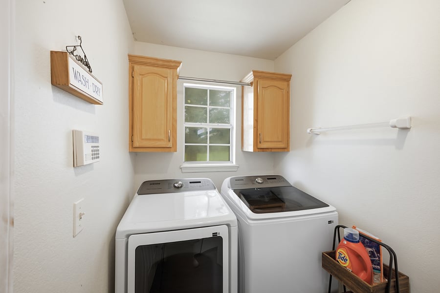 Furnished Finder property 1040581_1 photo 25