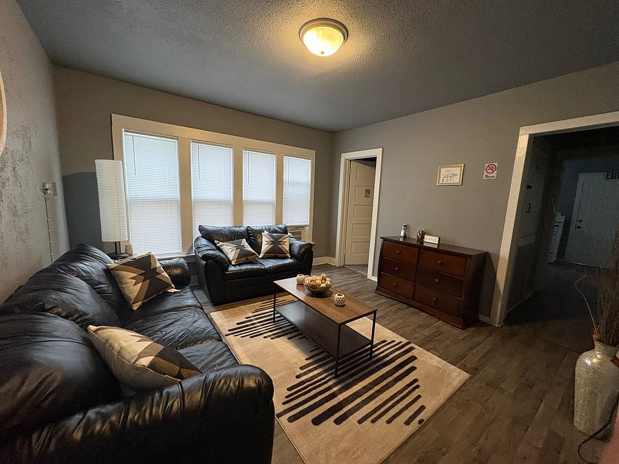 Furnished Finder property 1040589_1 photo 3