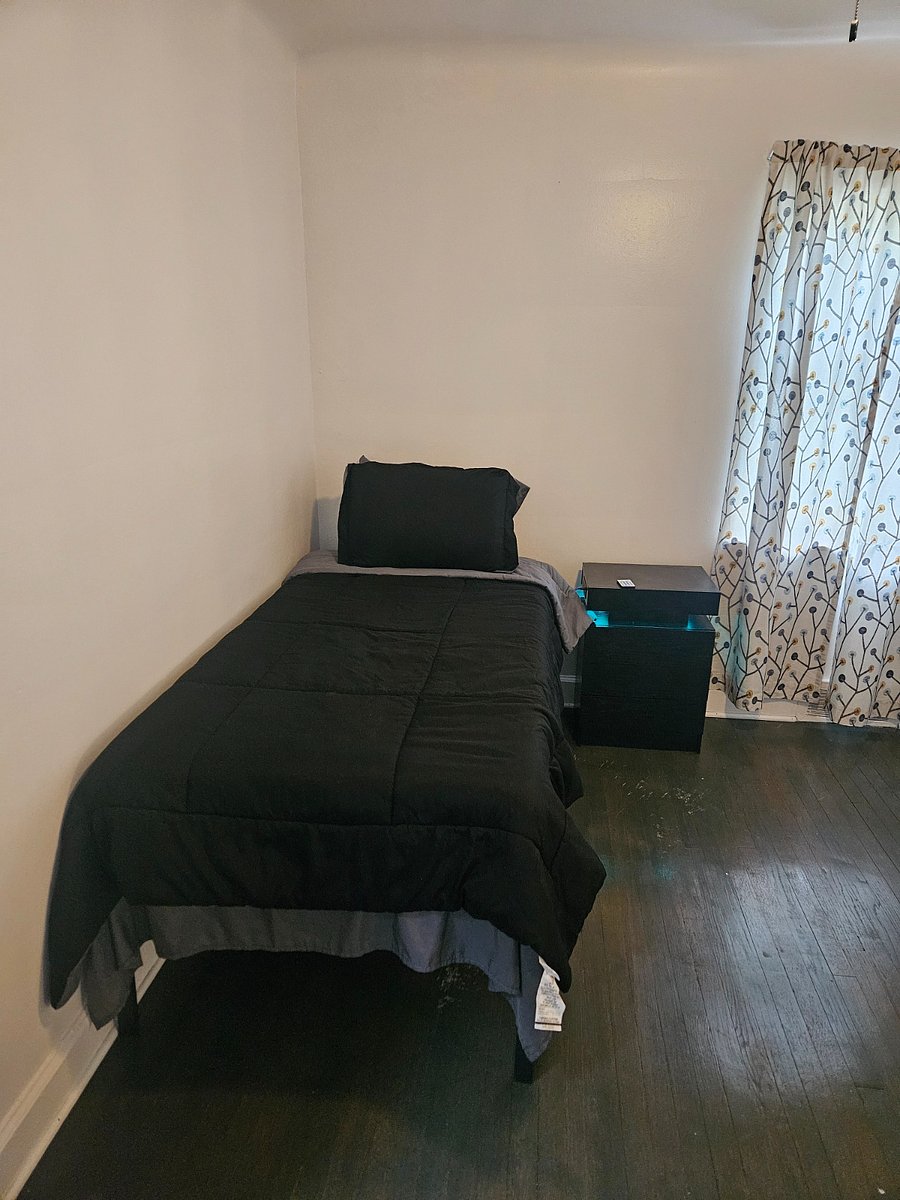 Furnished Finder property 1040596_1 photo 8