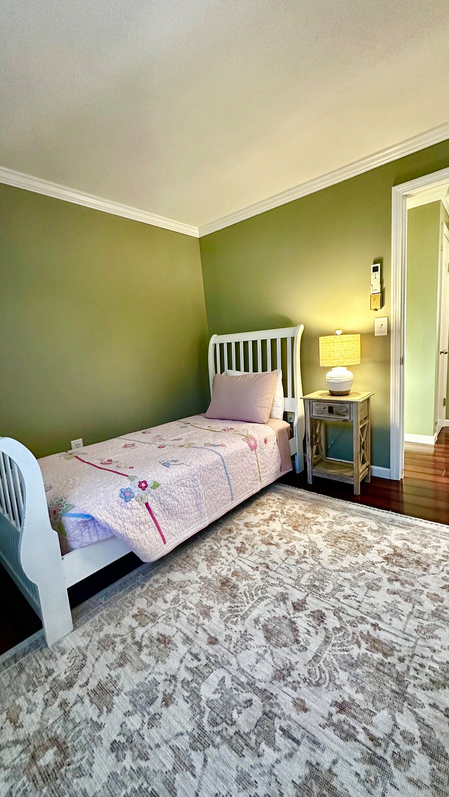 Bedroom 3 with twin size bed
$900/month