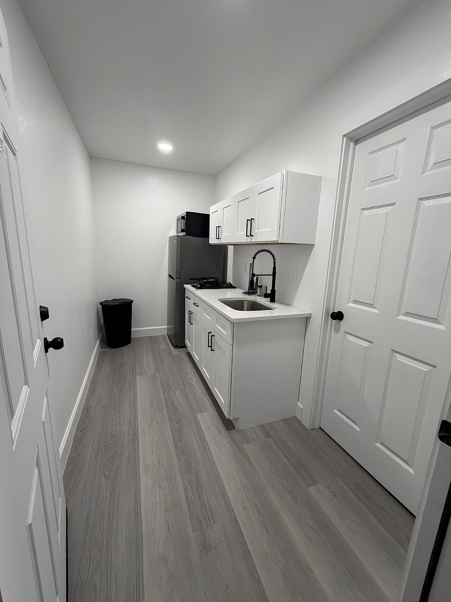 Furnished Finder property 1040612_1 photo 4