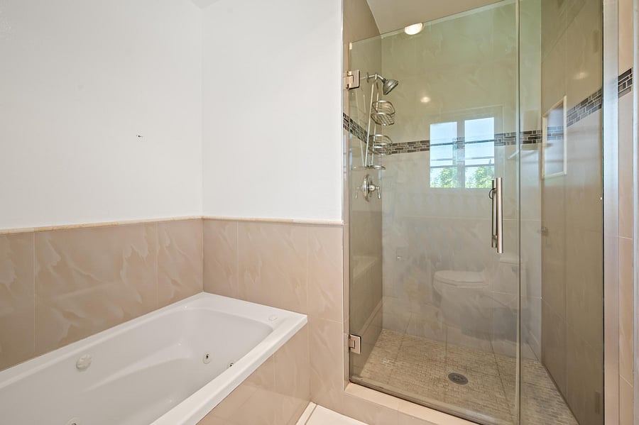 Furnished Finder property 1040630_1 photo 13