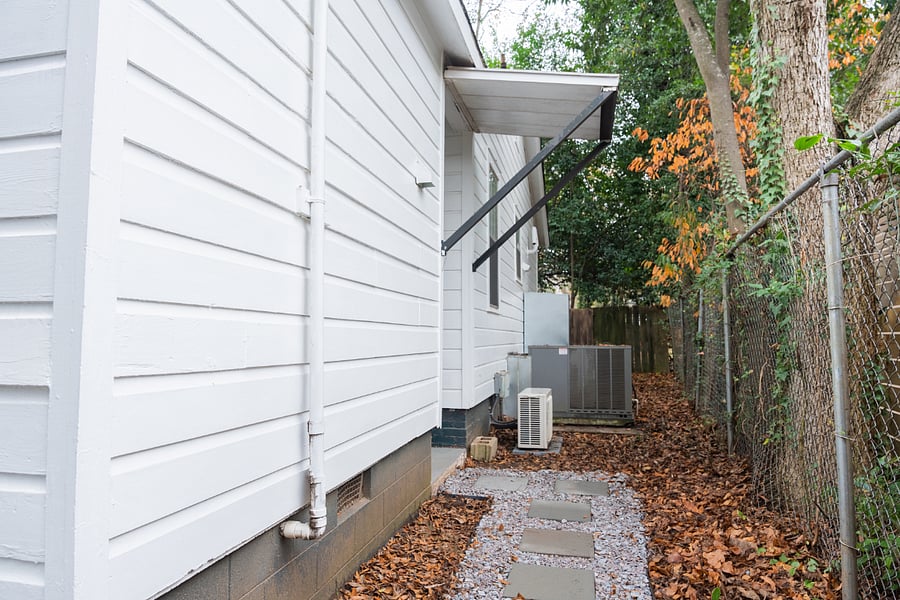 Walking-Path to Entrance