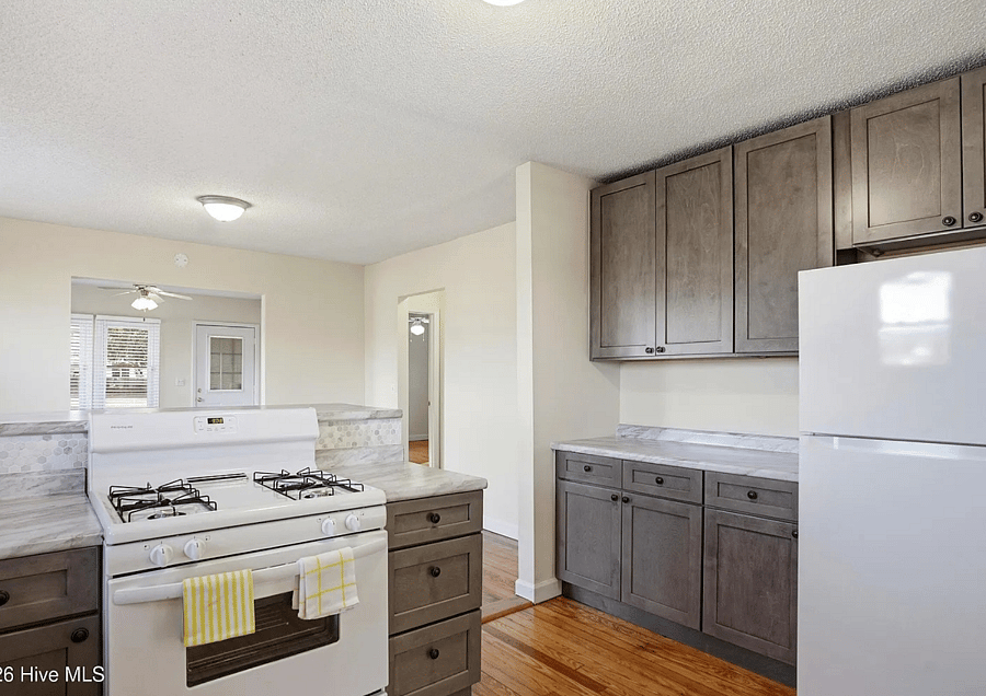 Furnished Finder property 1040665_1 photo 6