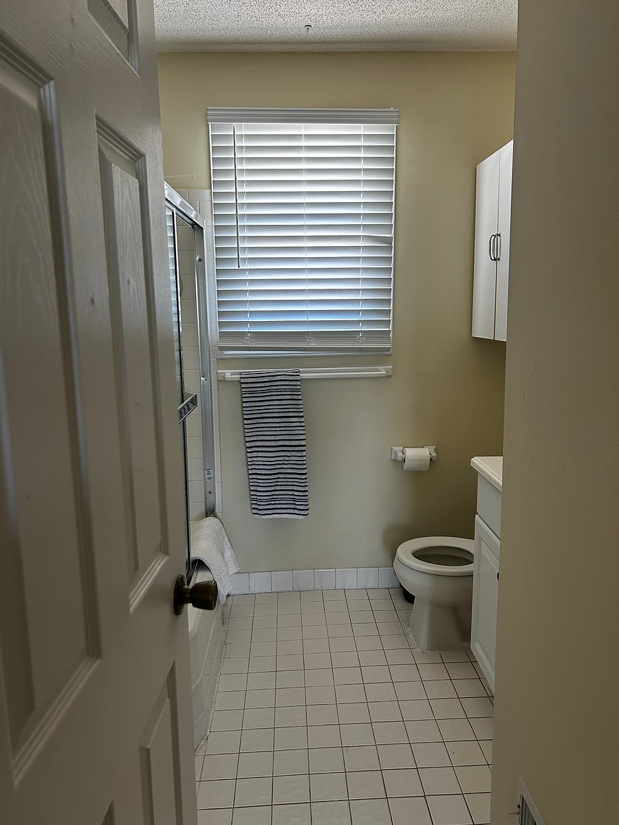 Furnished Finder property 1040665_1 photo 14