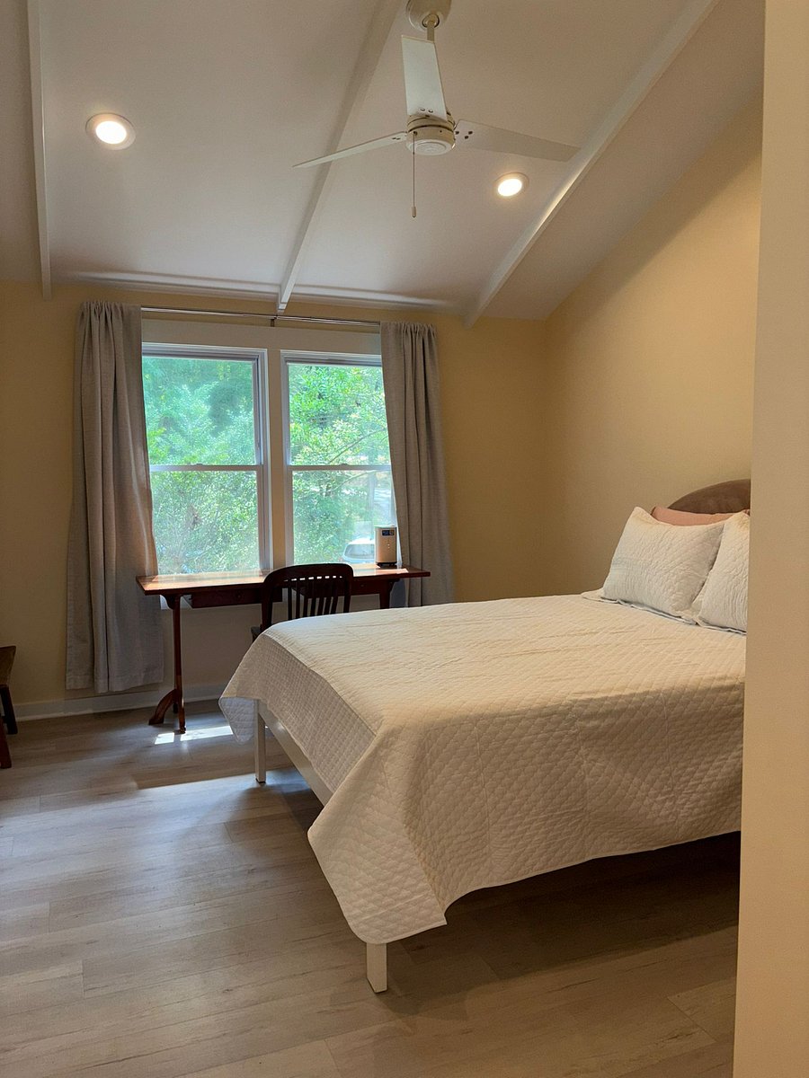 Furnished Finder property 1040684_1 photo 5
