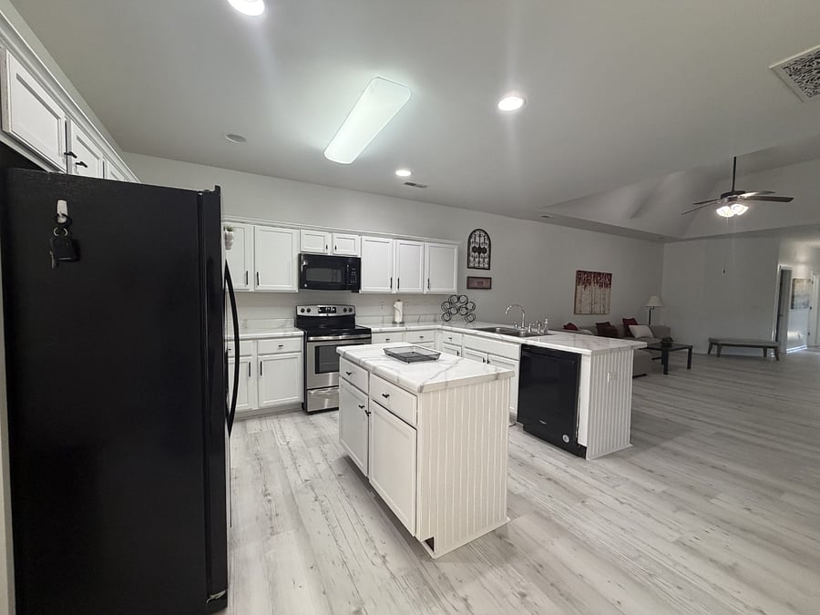 Furnished Finder property 1040689_1 photo 8