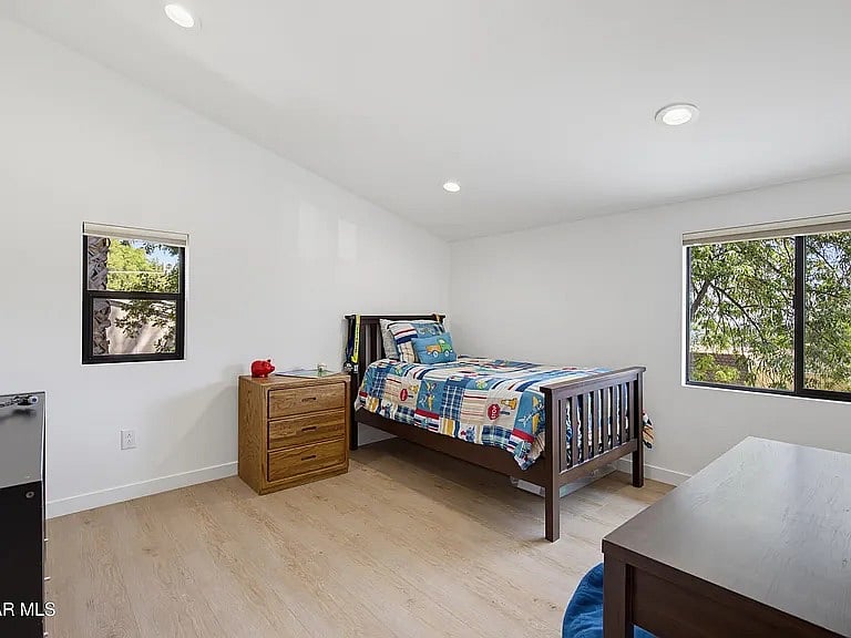 Furnished Finder property 1040724_1 photo 8