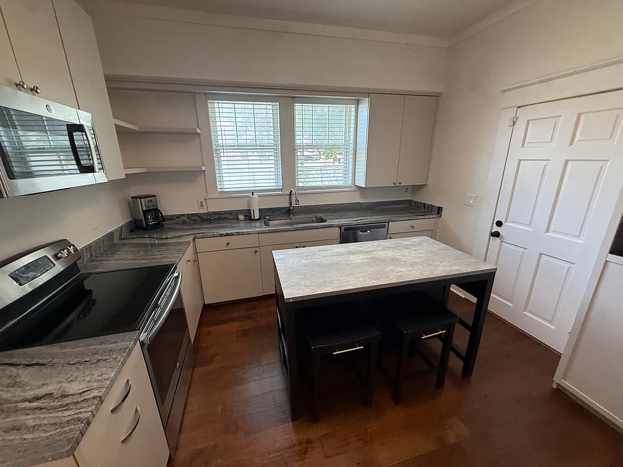 Furnished Finder property 1040726_1 photo 10