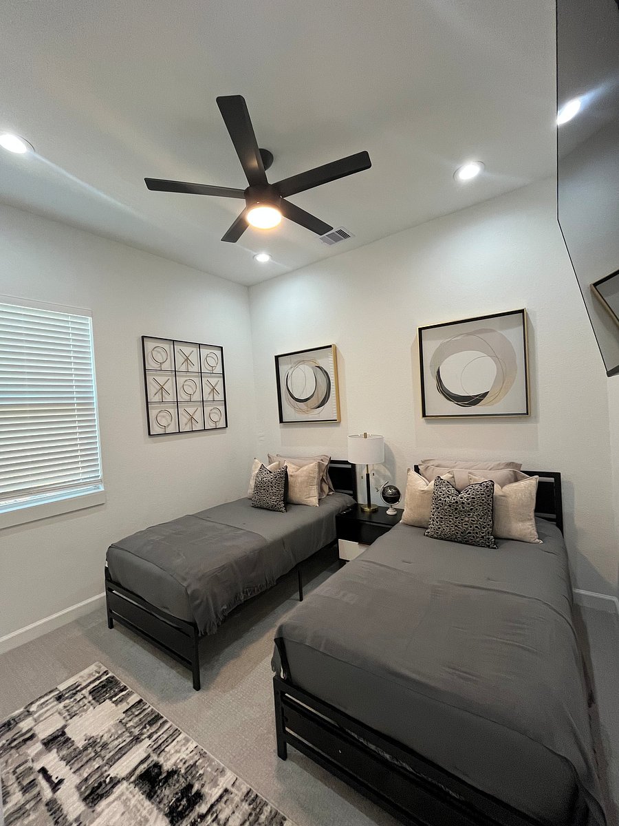 Furnished Finder property 1040736_1 photo 11
