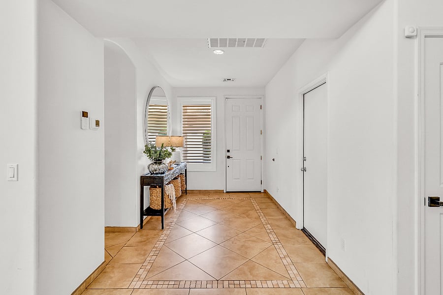 Furnished Finder property 1040752_1 photo 4