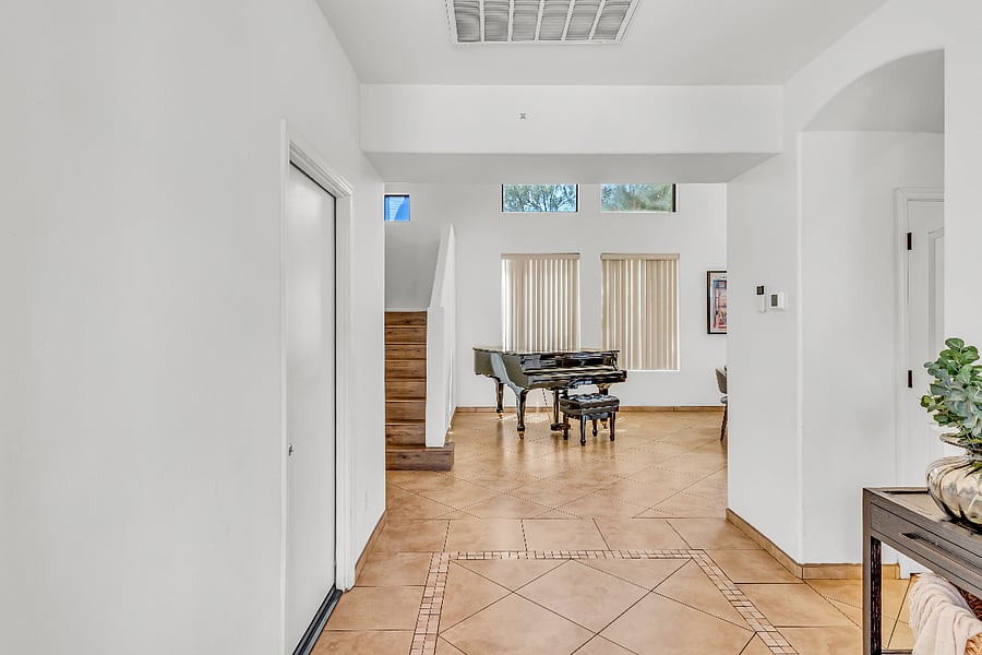 Furnished Finder property 1040752_1 photo 6