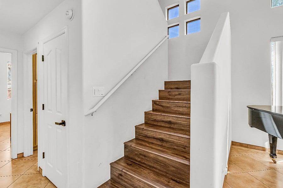 Furnished Finder property 1040752_1 photo 9