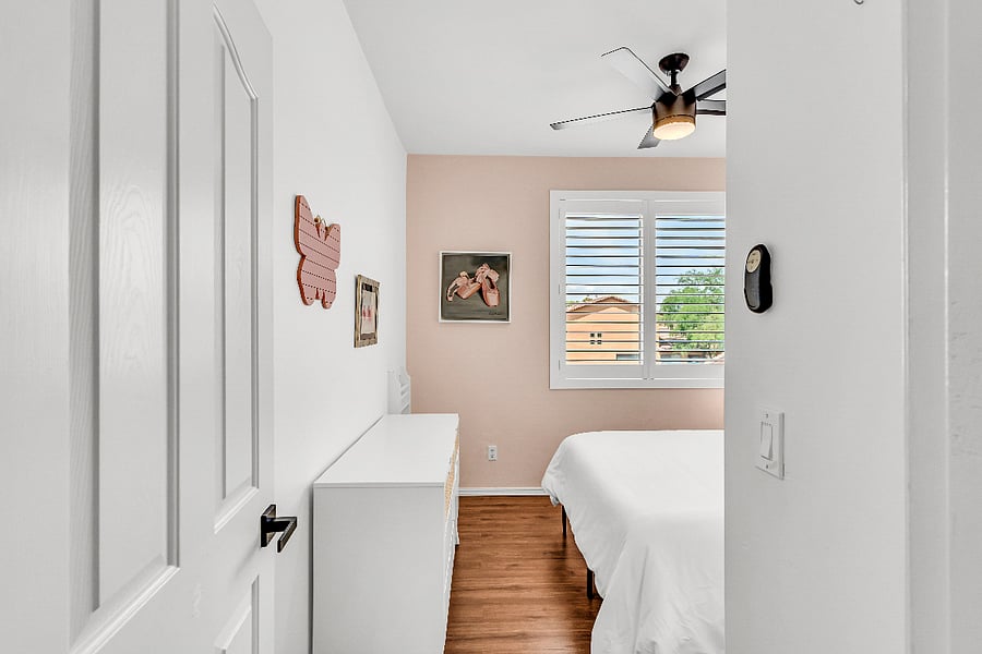 Furnished Finder property 1040752_1 photo 16
