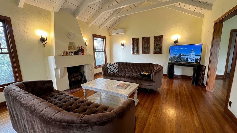 Furnished Finder property 1040761_1 photo 4