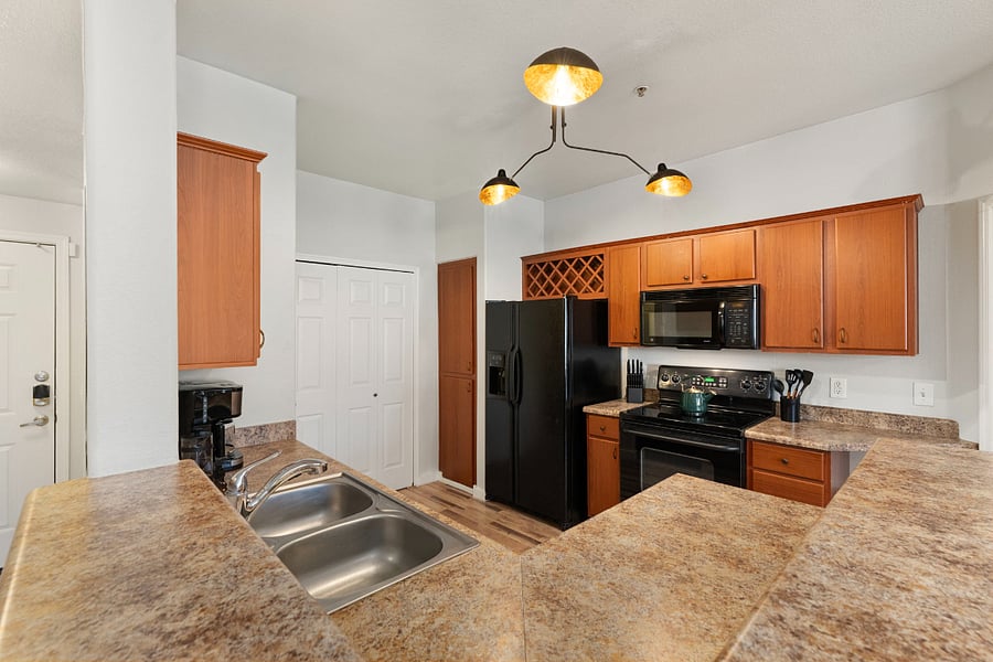 Furnished Finder property 1040767_1 photo 30