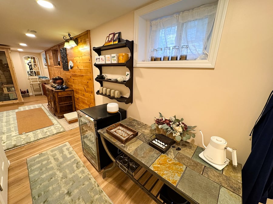 Furnished Finder property 1040769_2 photo 40