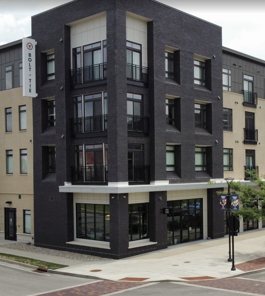 Complex Exterior Photo