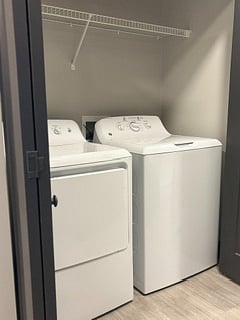 In Unit Washer & Dryer