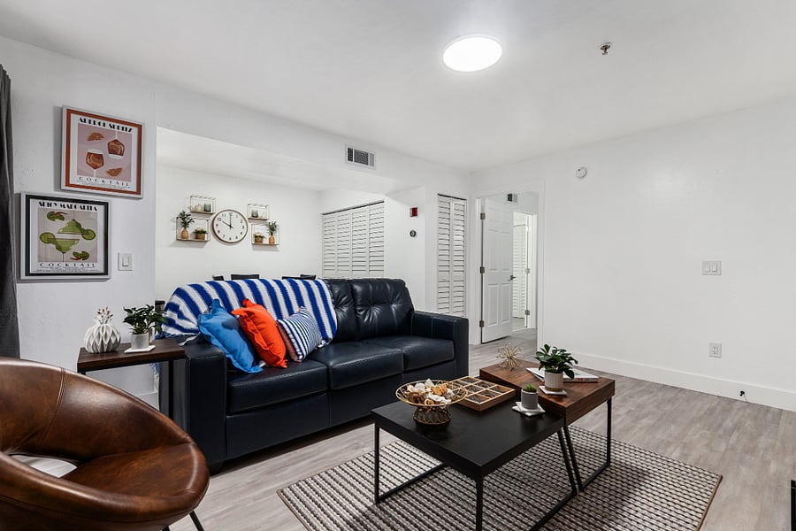 Furnished Finder property 1040782_1 photo 2