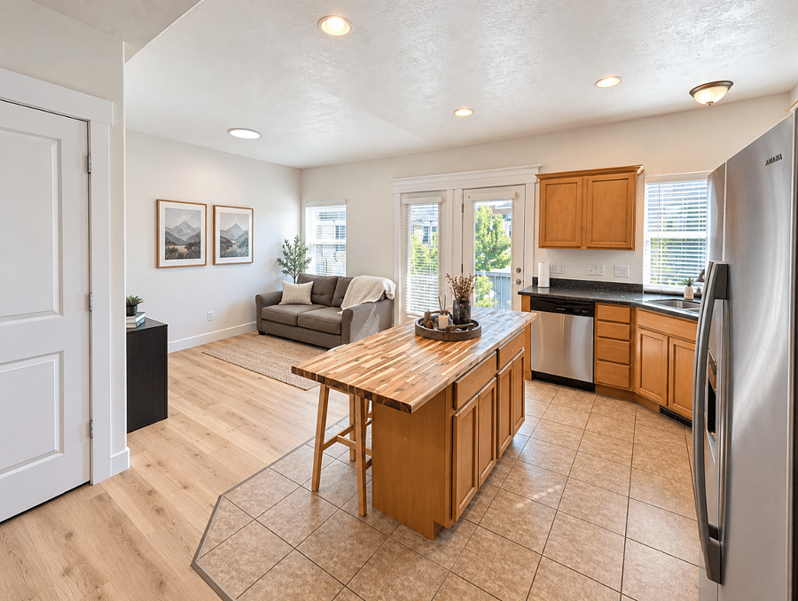 Furnished Finder property 1040805_1 photo 4