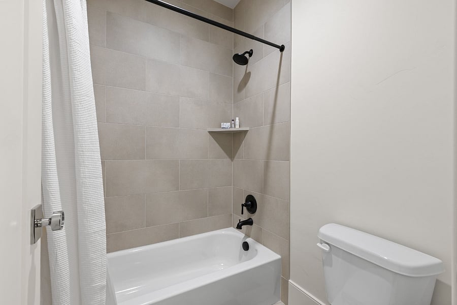 Furnished Finder property 1040807_1 photo 30