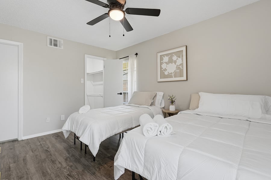 Furnished Finder property 1040823_5 photo 13
