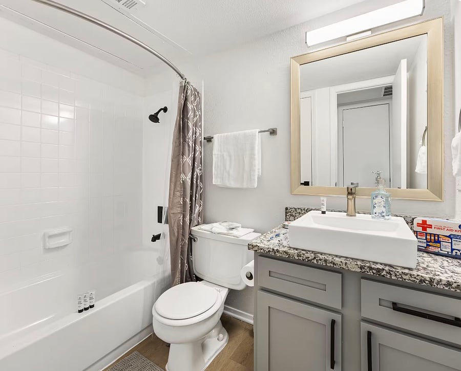 Furnished Finder property 1040823_9 photo 12