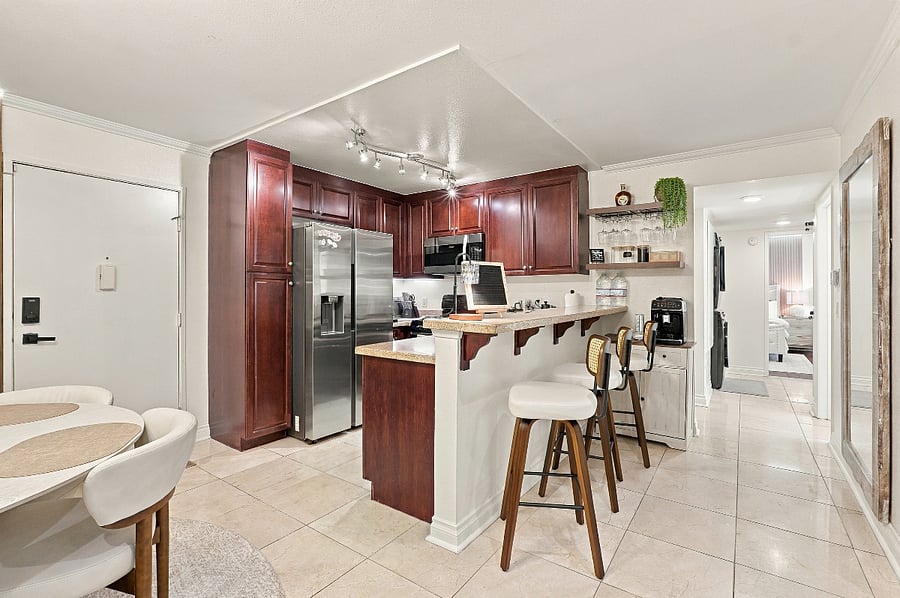 Furnished Finder property 1040825_1 photo 3