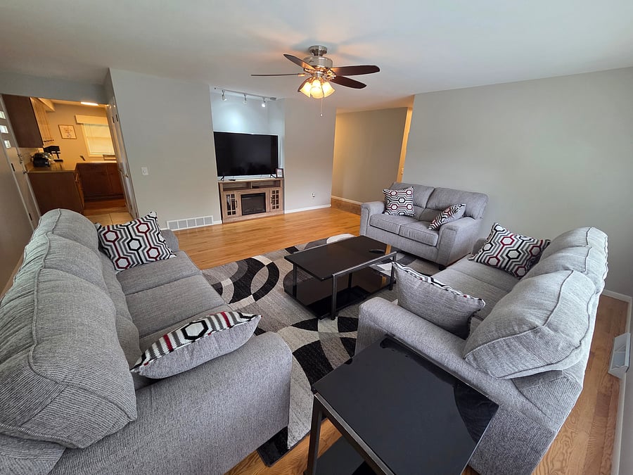 Furnished Finder property 1040828_1 photo 12