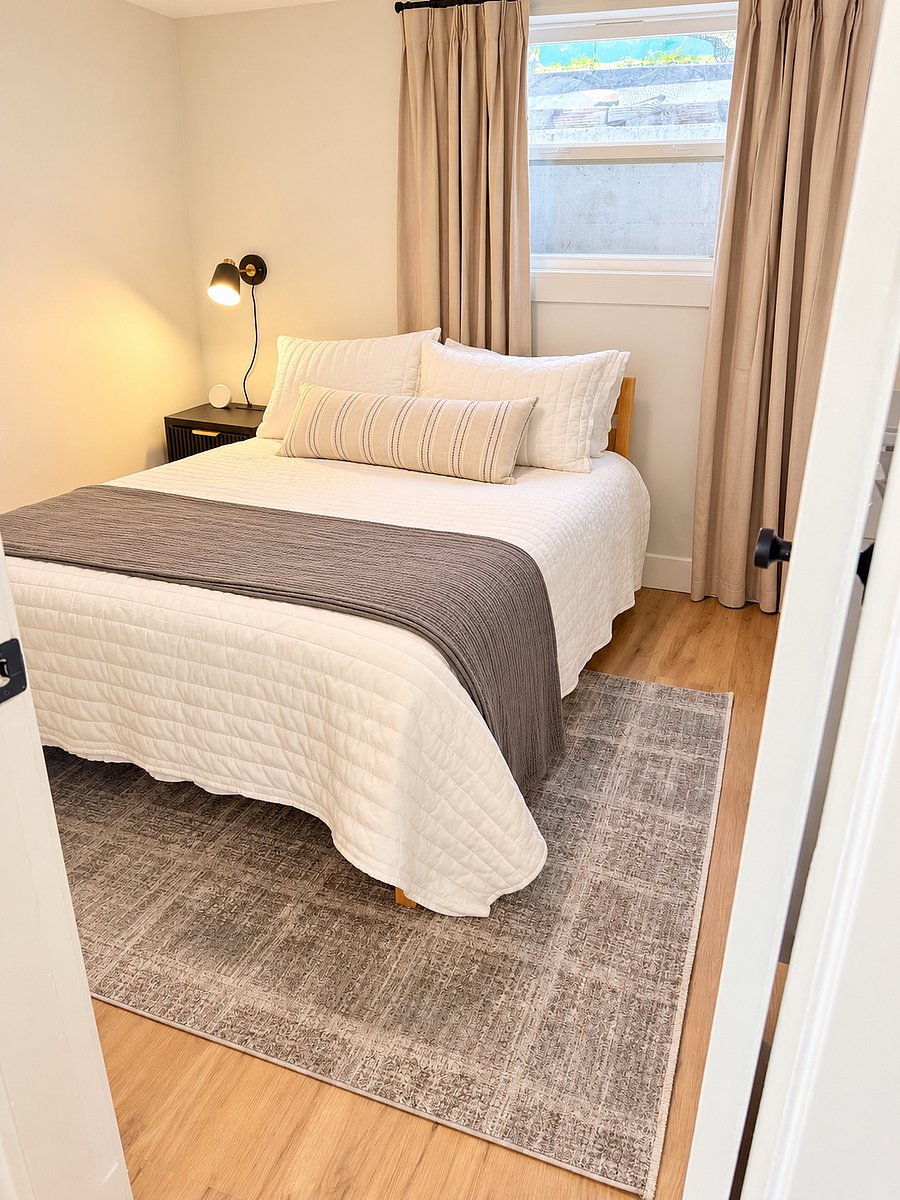 Furnished Finder property 1040838_1 photo 7