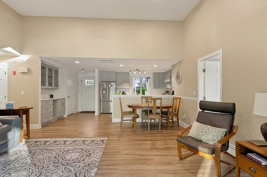 Furnished Finder property 1040841_1 photo 7