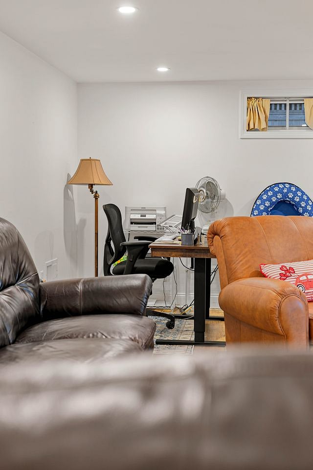Furnished Finder property 1040841_1 photo 55
