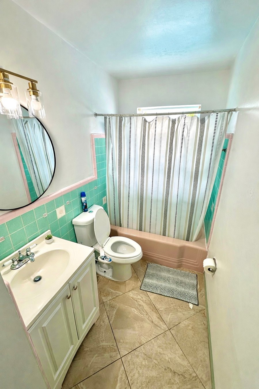 Furnished Finder property 1040849_1 photo 11