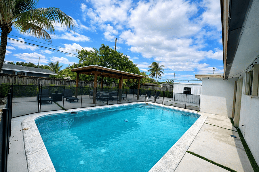 Furnished Finder property 1040849_1 photo 20
