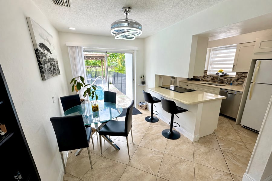 Furnished Finder property 1040849_1 photo 6