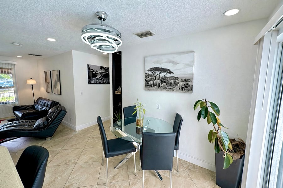 Furnished Finder property 1040849_1 photo 8
