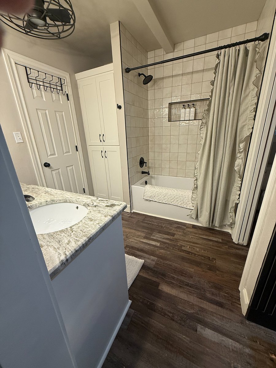Furnished Finder property 1040863_1 photo 13
