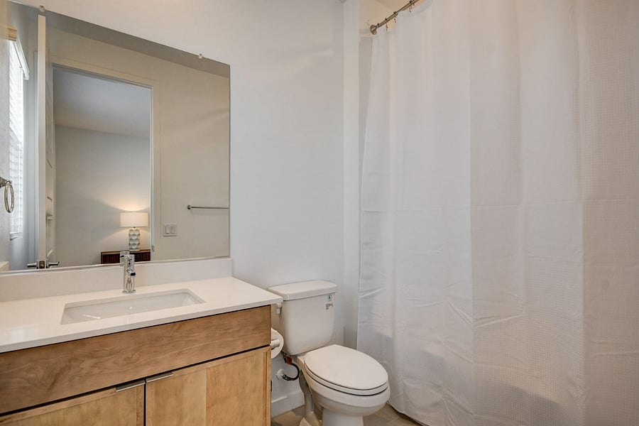 Furnished Finder property 1040870_1 photo 32