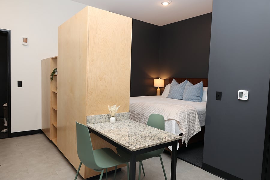 Furnished Finder property 1040871_1 photo 15