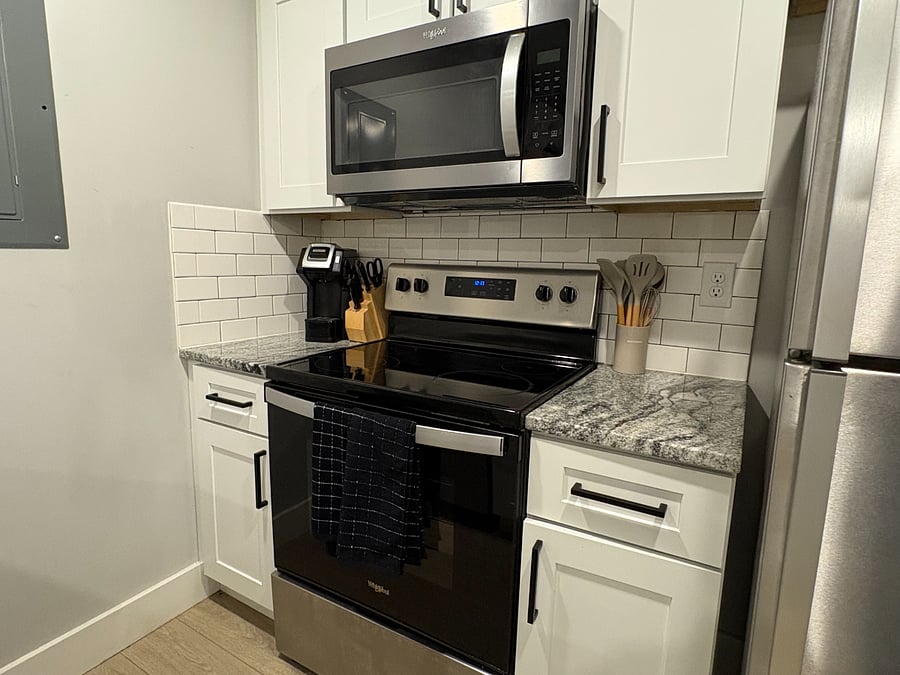 Furnished Finder property 1040882_1 photo 3