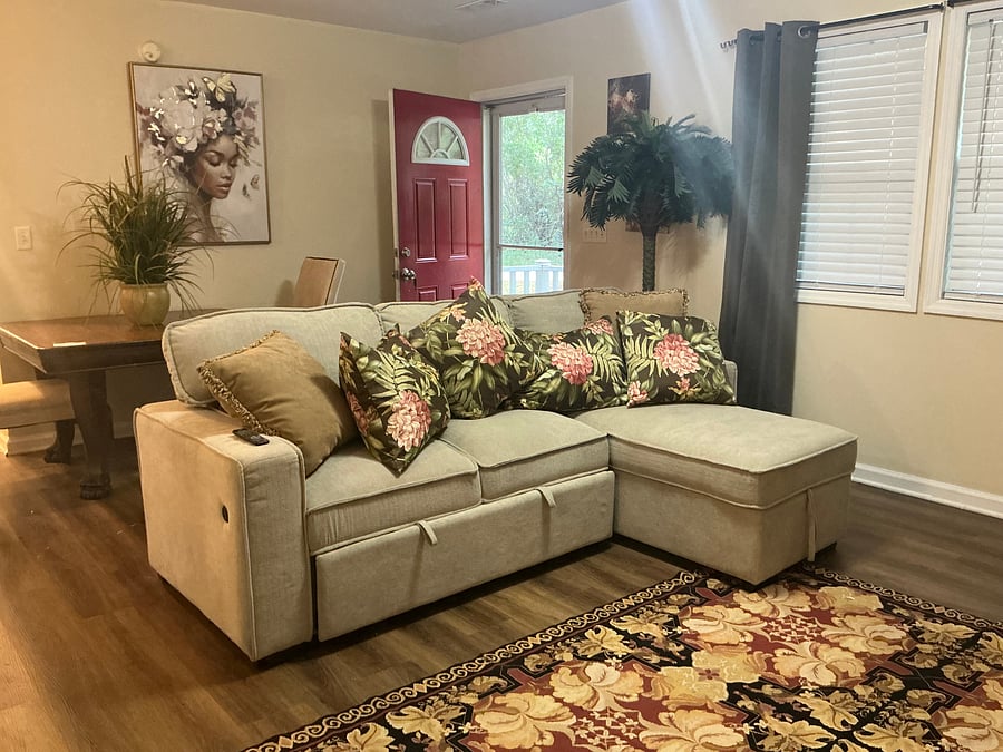 Furnished Finder property 1040885_4 photo 3