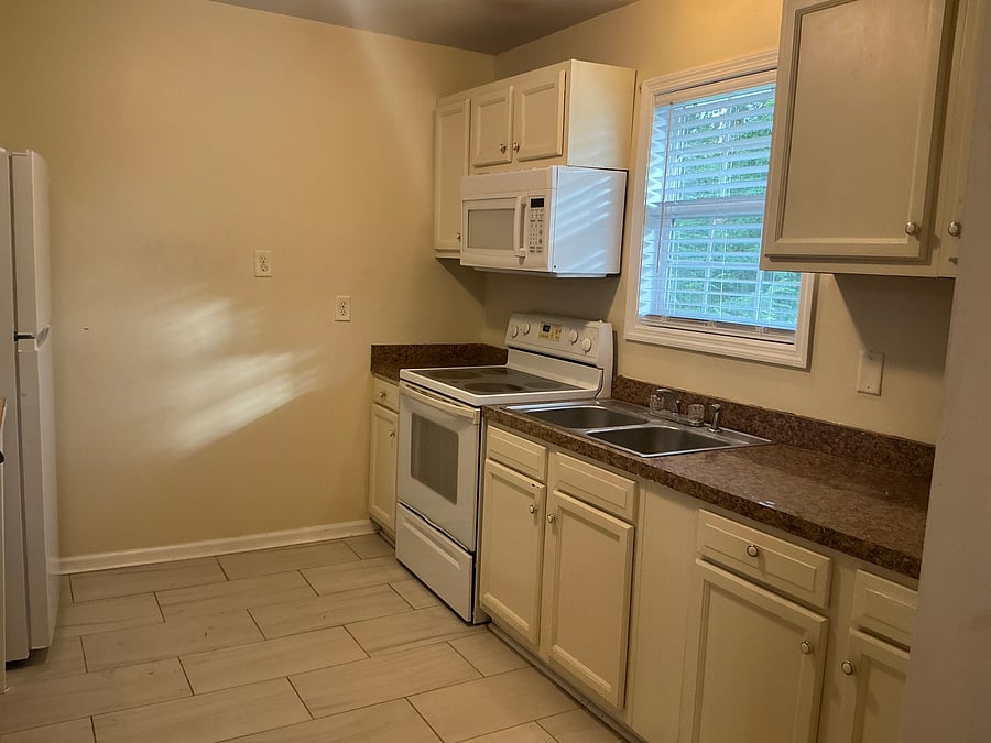 Furnished Finder property 1040885_4 photo 4