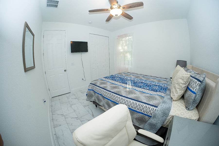 Furnished Finder property 1040890_1 photo 16
