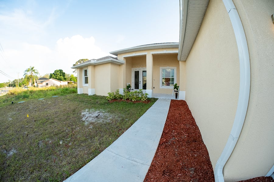 Furnished Finder property 1040890_1 photo 29