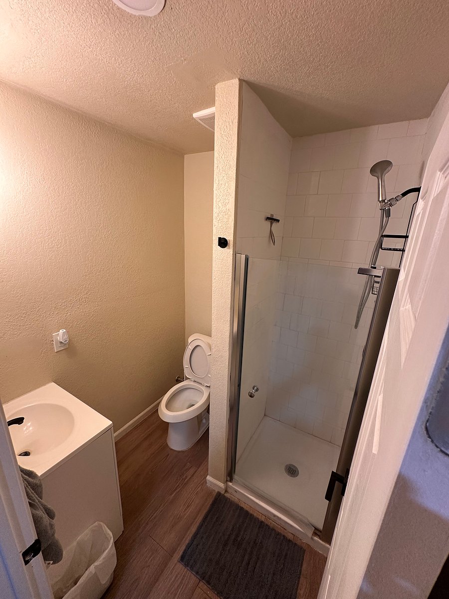 Furnished Finder property 1040904_1 photo 10