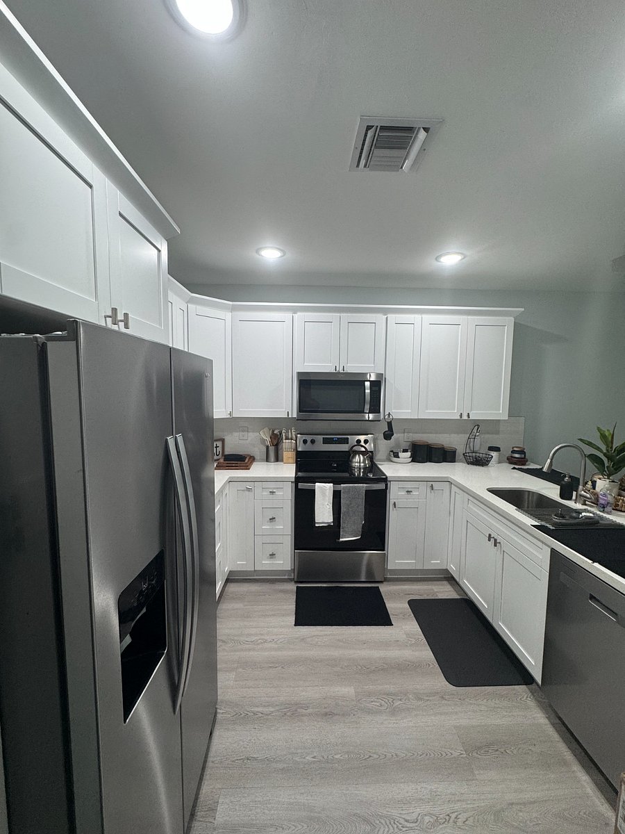 Furnished Finder property 1040908_1 photo 12